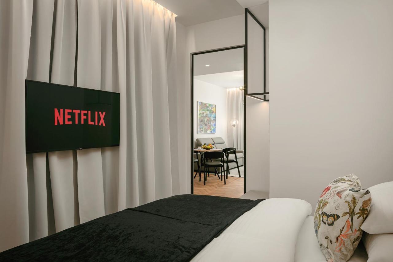 Soukenicka Apartments Old Town Praha Bagian luar foto
